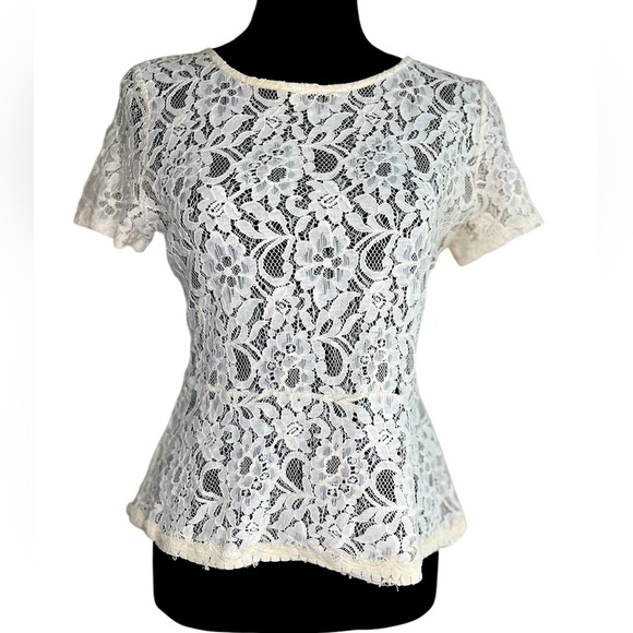 White Floral Lace Short Sleeve Peplum Top Size Large - Picture 4 of 7